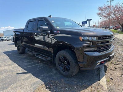 2019 Chevrolet Silverado 1500 4X4 LT Trail Boss 4DR Crew Cab 5.8 FT. SB