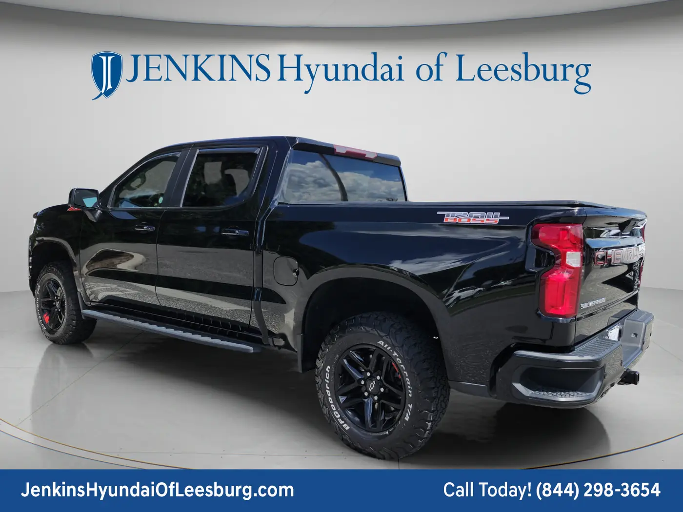 2022 Chevrolet Silverado Ltd - $39,890
