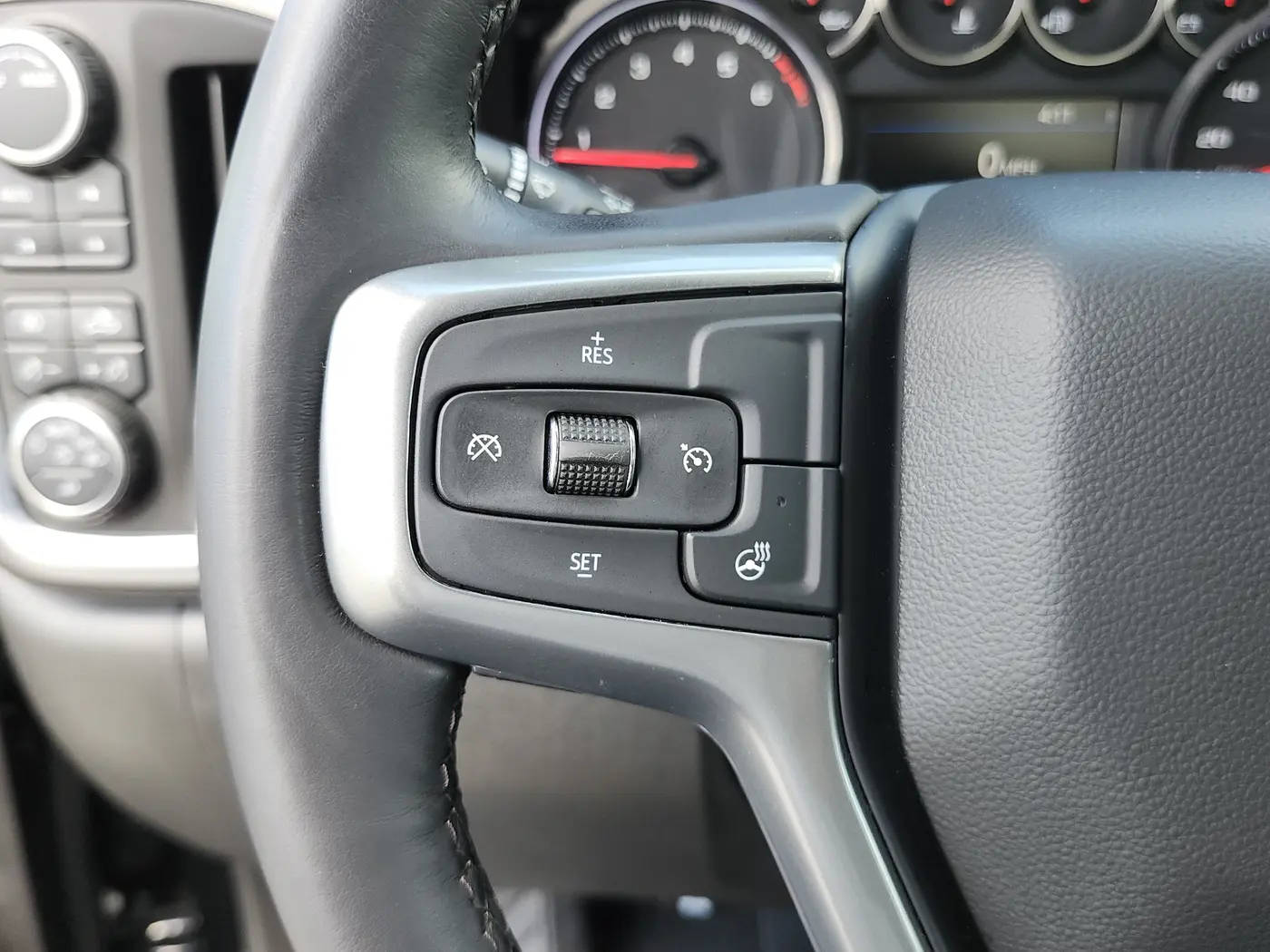 2022 Chevrolet Silverado Ltd - $39,890