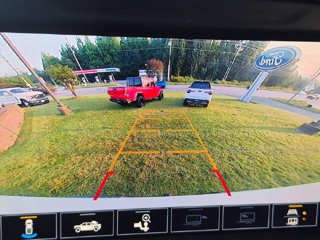 2021 Chevrolet Silverado - $39,896
