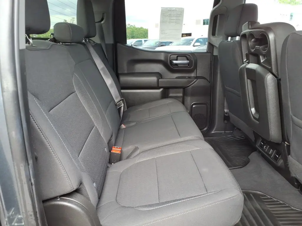 2021 Chevrolet Silverado - $27,500