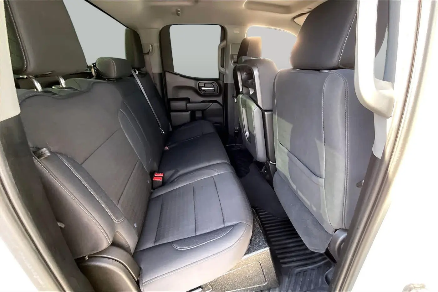 2023 Chevrolet Silverado - $24,991