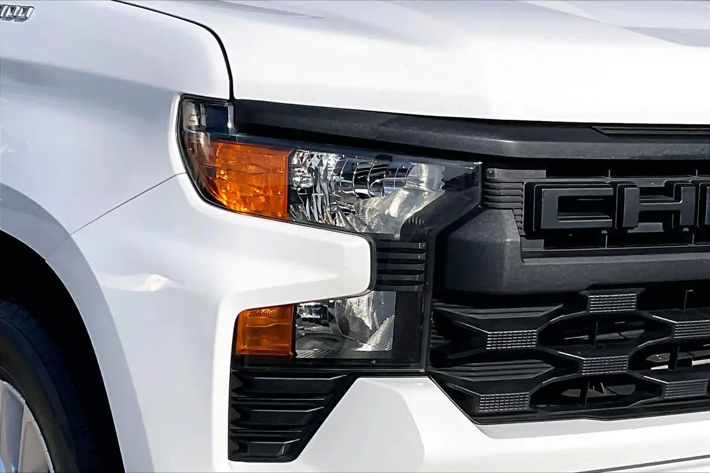 2023 Chevrolet Silverado - $24,991