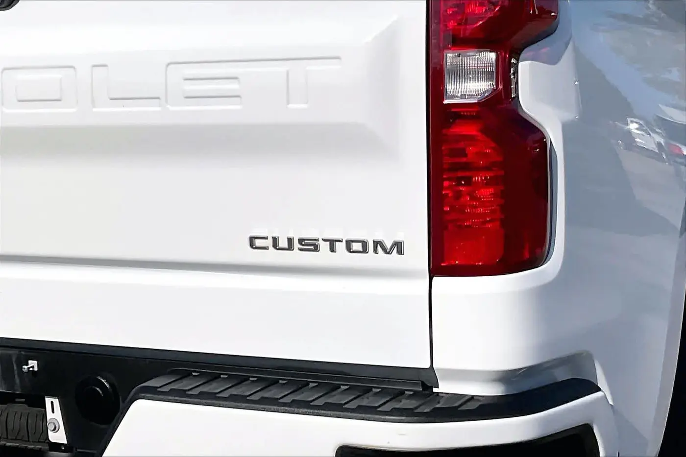 2023 Chevrolet Silverado - $24,991