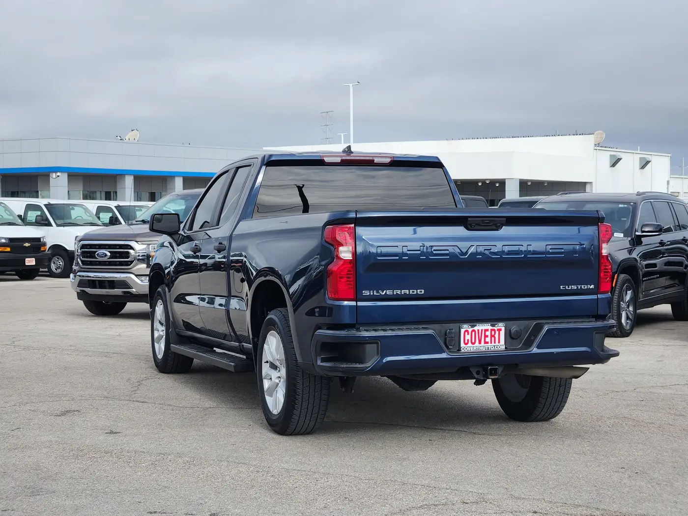 2022 Chevrolet Silverado - $27,907