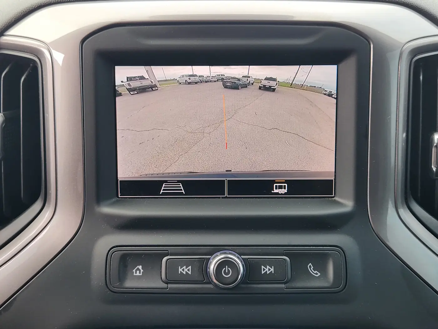 2022 Chevrolet Silverado - $27,907
