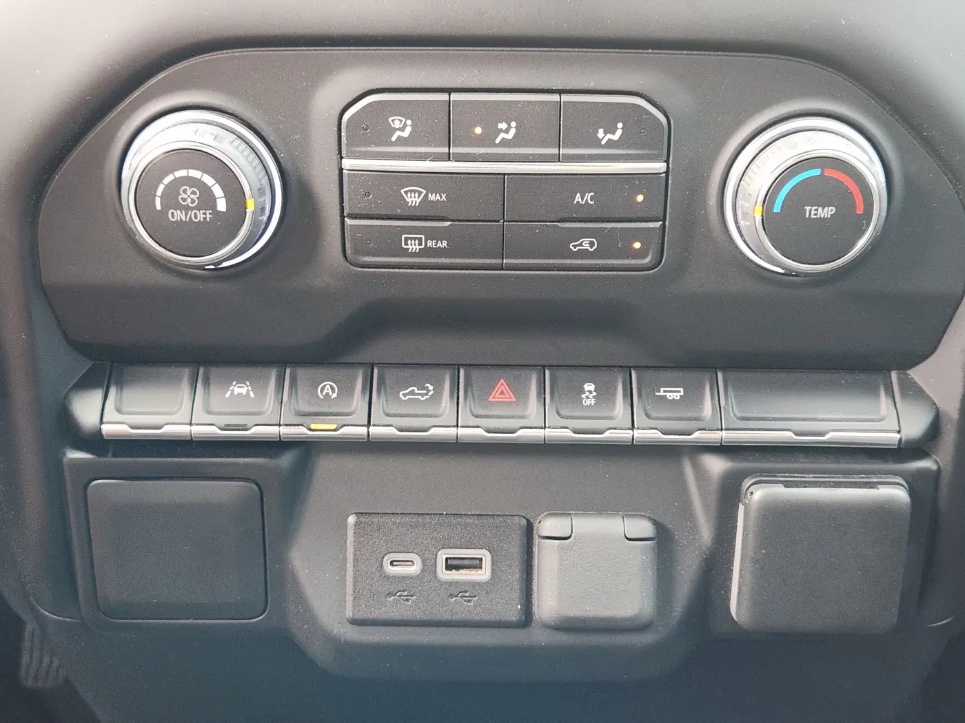 2022 Chevrolet Silverado - $27,907