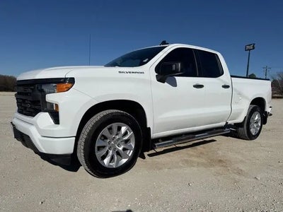 2024 Chevrolet Silverado 1500 4X2 Custom 4DR Double Cab 6.6 FT. SB