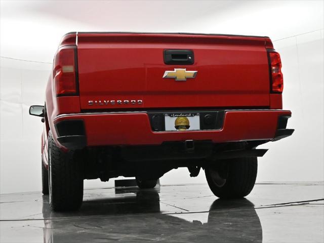 2018 Chevrolet Silverado - $13,890