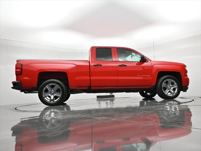 2018 Chevrolet Silverado - $13,890