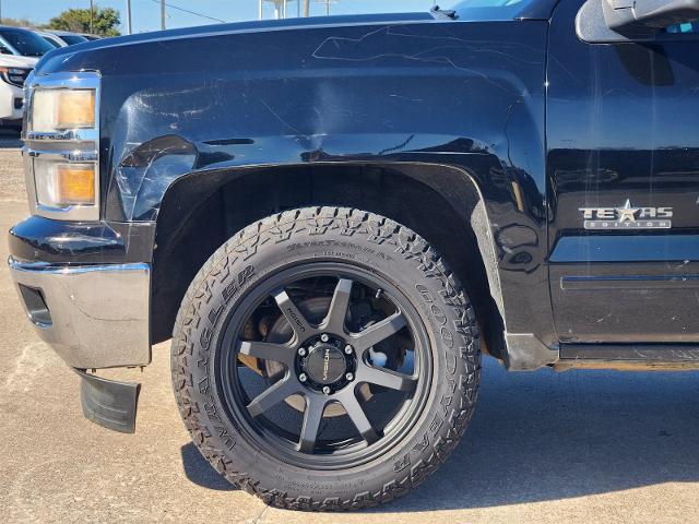 2015 Chevrolet Silverado - $12,523