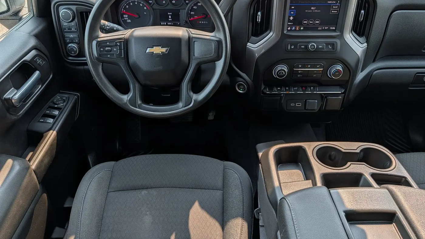 2024 Chevrolet Silverado 1500 Custom