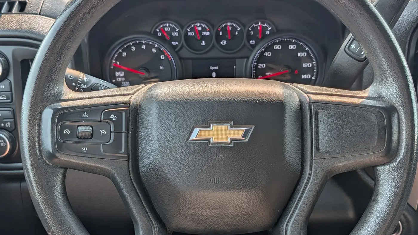 2024 Chevrolet Silverado 1500 Custom