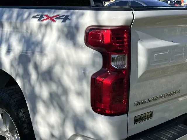 2023 Chevrolet Silverado - $32,961