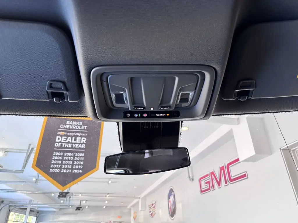 2023 Chevrolet Silverado - $36,987