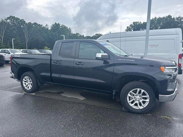 2023 Chevrolet Silverado 1500 LT — photo 1 of 12