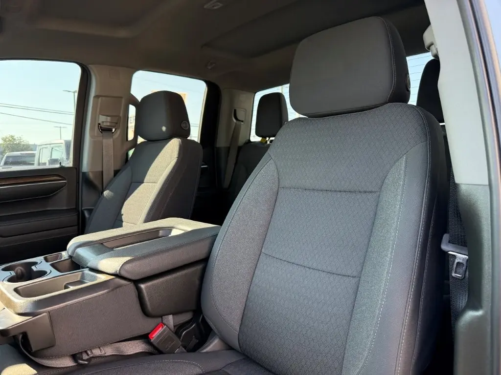 2023 Chevrolet Silverado - $35,369