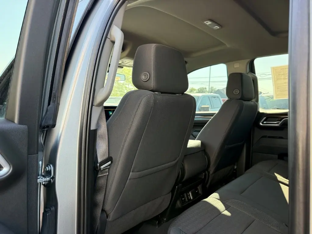 2023 Chevrolet Silverado - $35,369