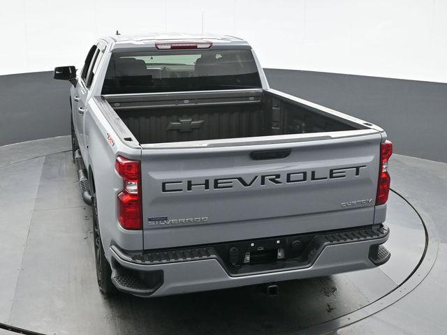 2025 Chevrolet Silverado - $37,881