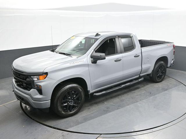 2025 Chevrolet Silverado - $37,881
