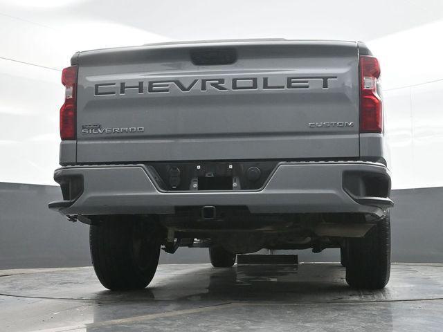 2025 Chevrolet Silverado - $37,881