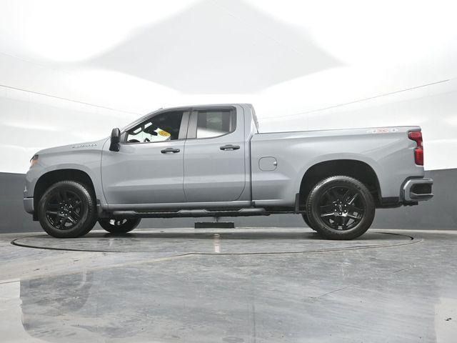 2025 Chevrolet Silverado - $37,881