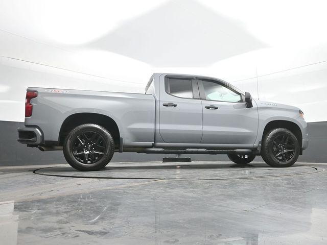 2025 Chevrolet Silverado - $37,881