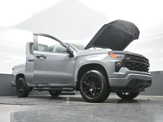 2025 Chevrolet Silverado - $37,881