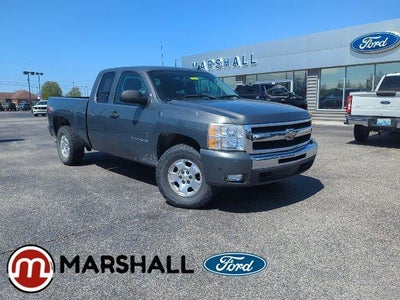 2011 Chevrolet Silverado 1500 4X4 LT 4DR Extended Cab 6.5 FT. SB