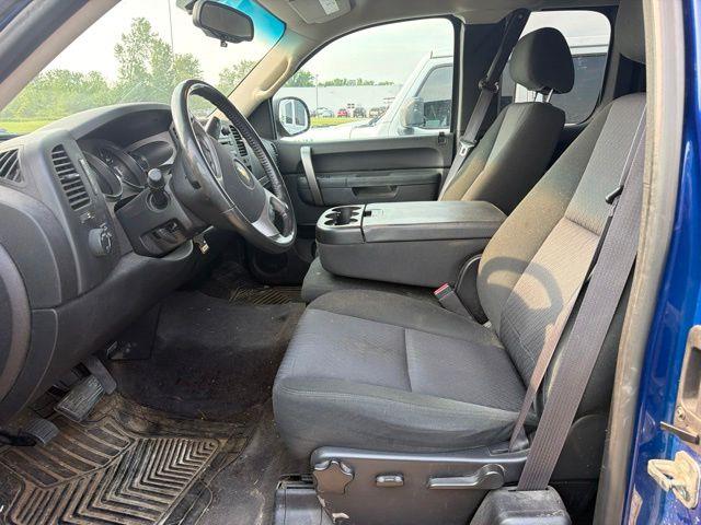 2013 Chevrolet Silverado - $8,750