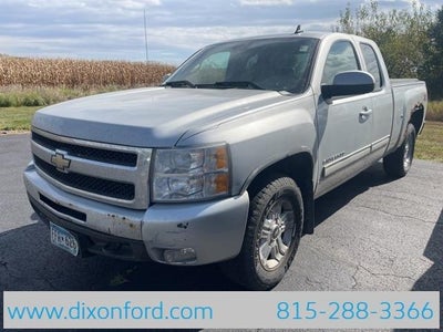 2011 Chevrolet Silverado 1500 4X4 LTZ 4DR Extended Cab 6.5 FT. SB