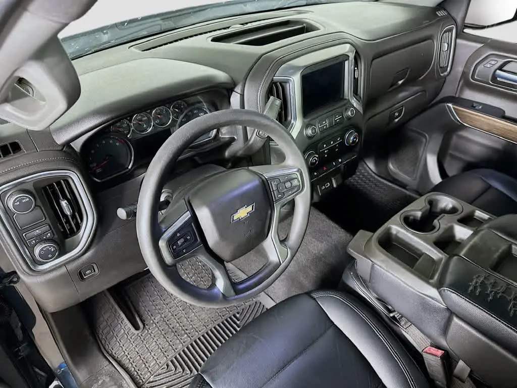 2020 Chevrolet Silverado - $14,939