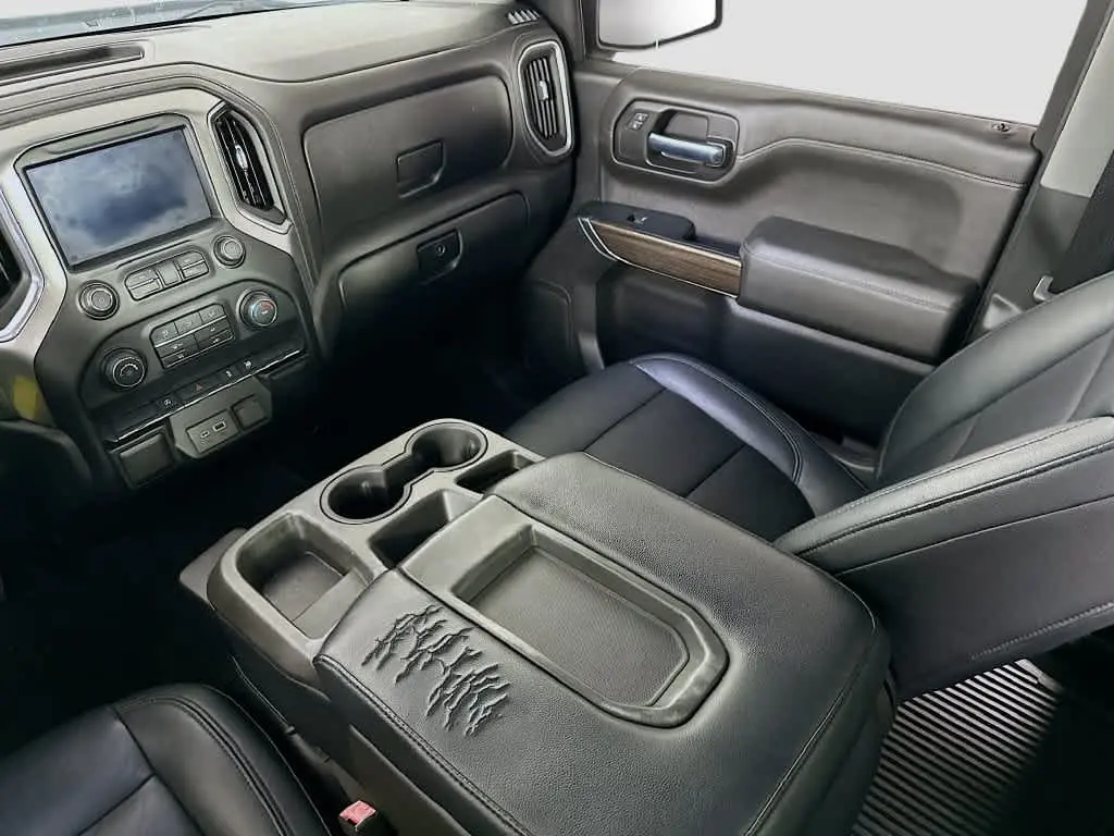 2020 Chevrolet Silverado - $14,939