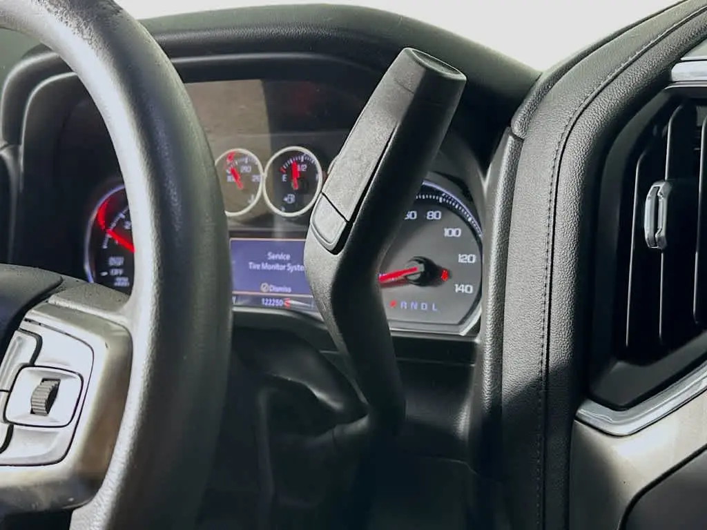 2020 Chevrolet Silverado - $14,939