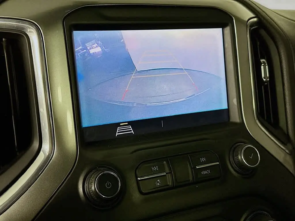 2020 Chevrolet Silverado - $14,939