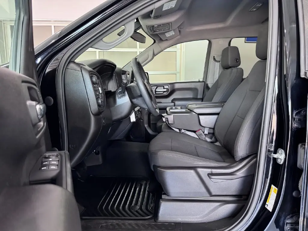 2021 Chevrolet Silverado - $25,987