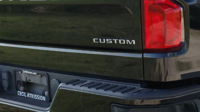 2021 Chevrolet Silverado 1500 Custom