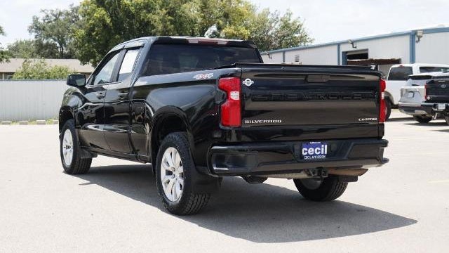 2021 Chevrolet Silverado 1500 Custom