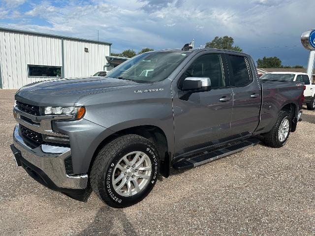 2019 Chevrolet Silverado - $17,900
