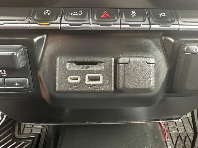2019 Chevrolet Silverado - $17,900
