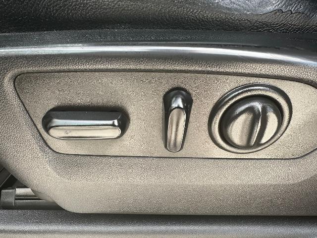 2019 Chevrolet Silverado - $17,900