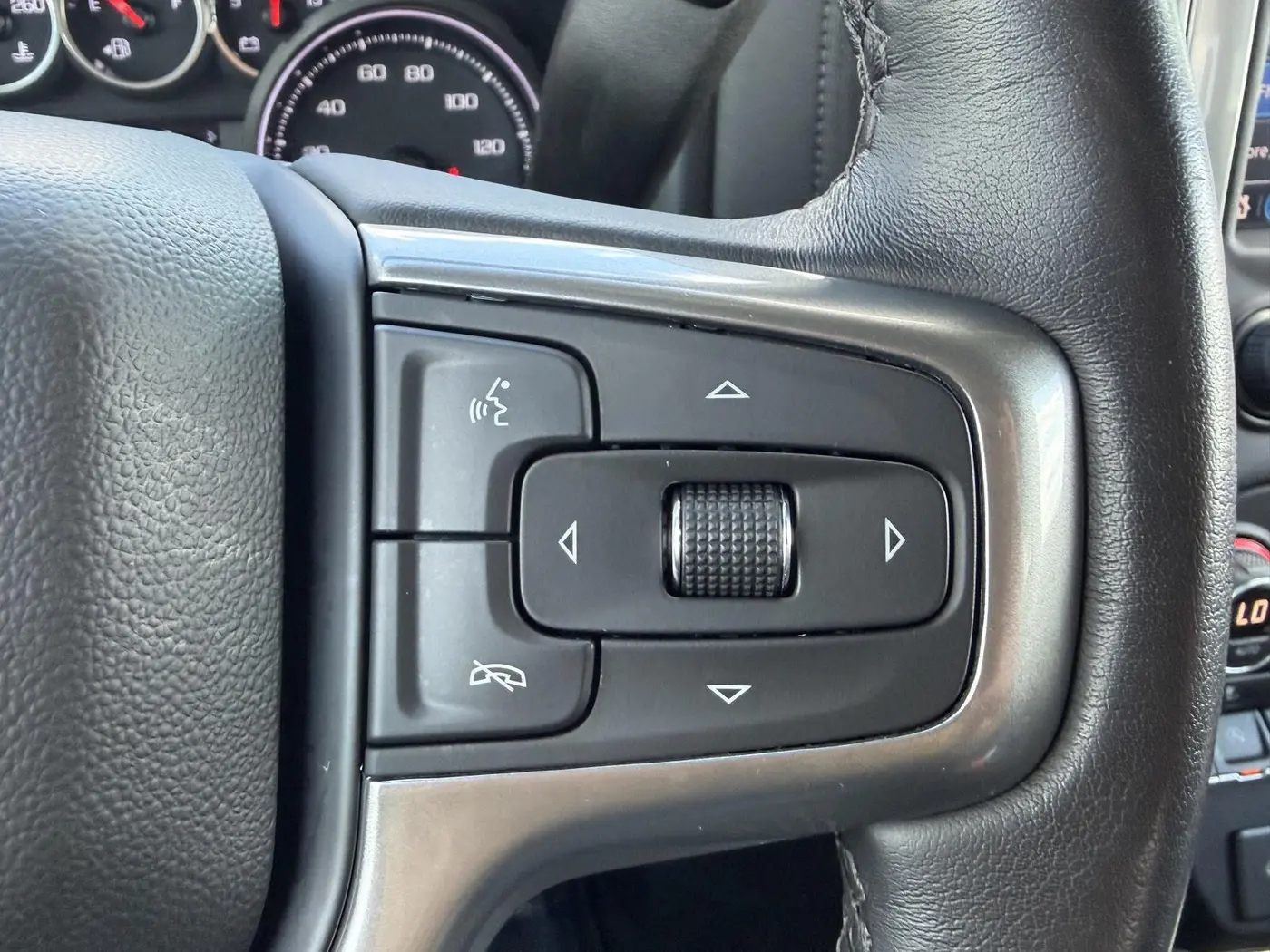 2022 Chevrolet Silverado Ltd - $23,022