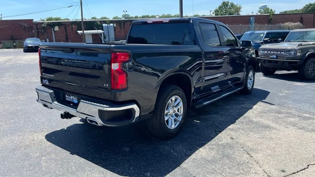 2023 Chevrolet Silverado 1500 LT