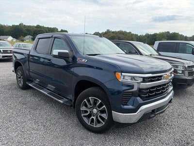 2022 Chevrolet Silverado 1500 4X4 LT 4DR Crew Cab 5.8 FT. SB W/1LT