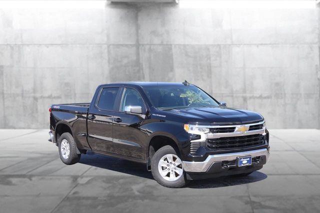 2022 Chevrolet Silverado - $32,920