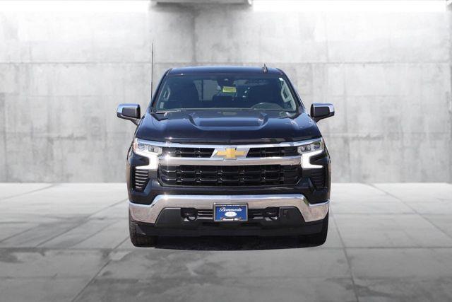 2022 Chevrolet Silverado - $32,920