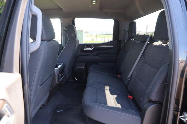 2022 Chevrolet Silverado - $32,920