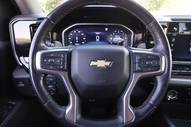 2022 Chevrolet Silverado - $32,920