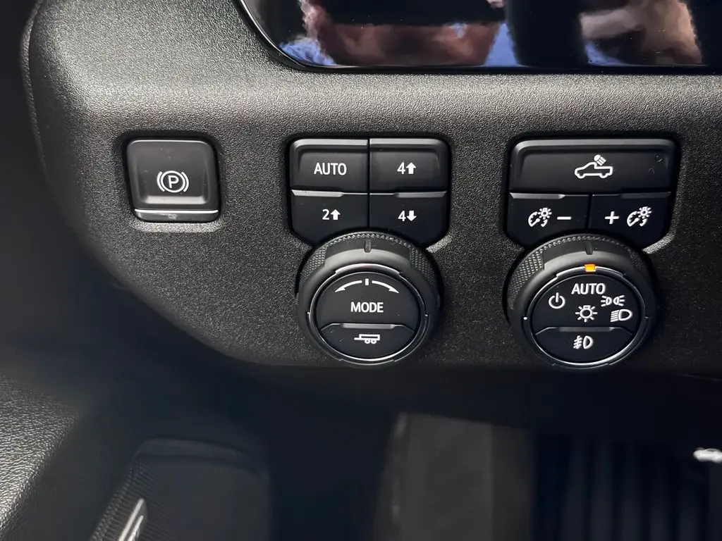 2024 Chevrolet Silverado - $40,487