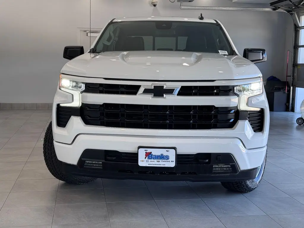 2024 Chevrolet Silverado - $40,487